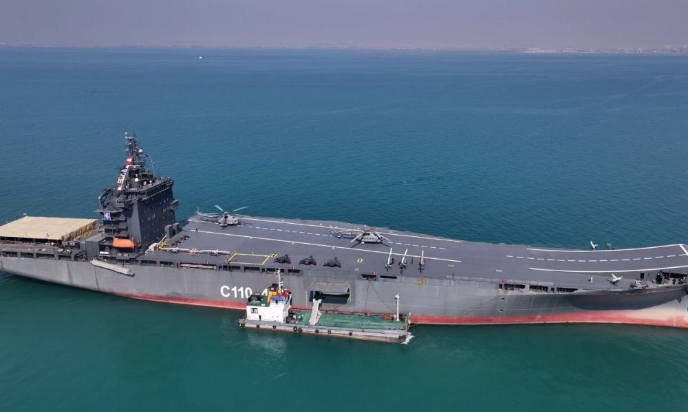 تصاویری از نخستین ناو پهپادبر ایران